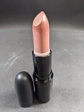 NEW MAC KIss The KIng Lustre Lipstick